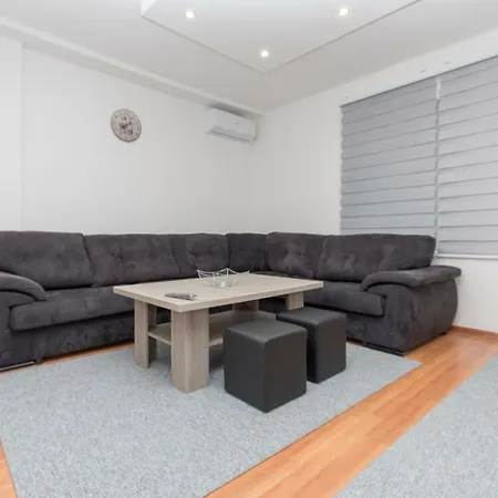 Apart Otel Emir 1 Saraybosna