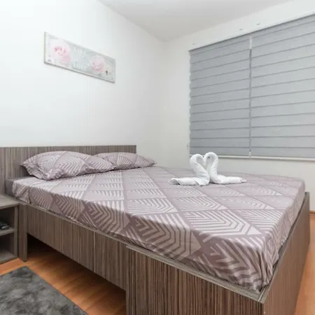 Emir 1 3* Szarajevó